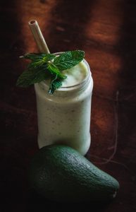 mint smoothie for a healthy diet