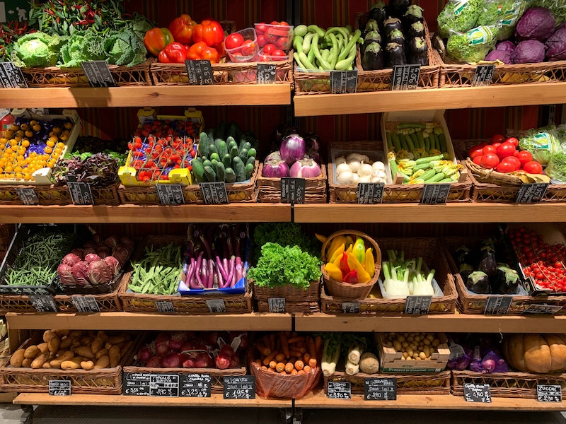 vegetables in a grocery store